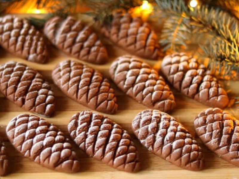 Тези шишарки са принцесите на Коледа! Впечатляват и с визия, и с вкус!