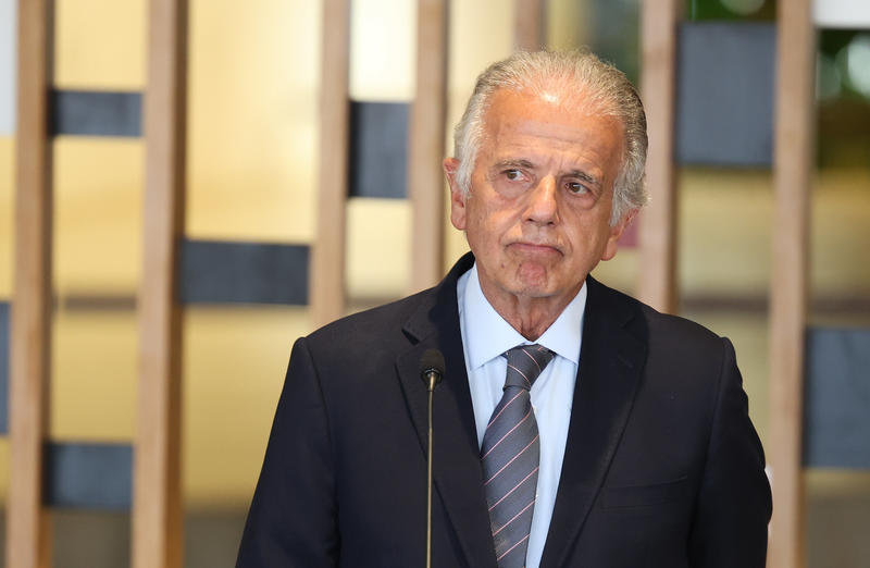 “Contem comigo”: Lula compra apoio militar