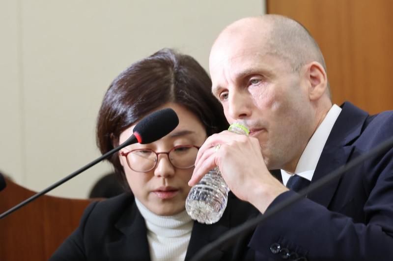 What if simultaneous interpretation had been available during the Coupang hearing?