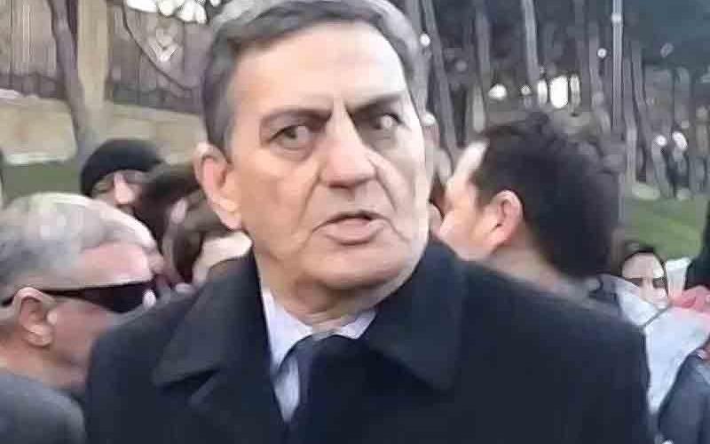 Siyasi demaqogiyanın iflası: Bir həbslə çökən “d