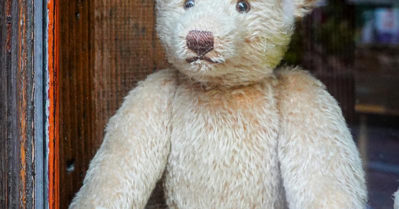 Familiarity vs. Authenticity: What's the Difference?