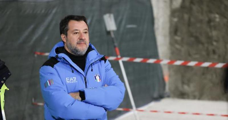 Dalla politica estera alla sicurezza, passando per la manovra e le grandi opere, il segretario della Lega scandisce il ritmo e riapre dossier che nella maggioranza non sono mai stati davvero archiviati