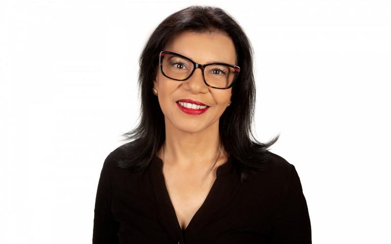 Isa Colli - Pela vida das mulheres: o combate diário que o Brasil ainda deve assumir