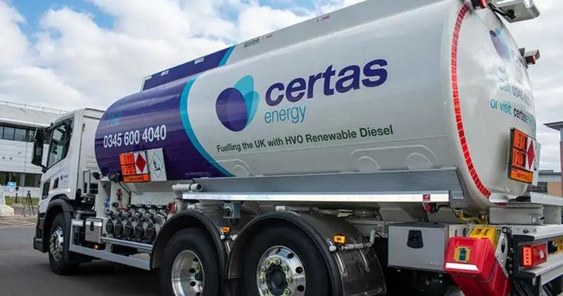 Firm tells 400 workers striking over Christmas they were offered 'generous' pay rise