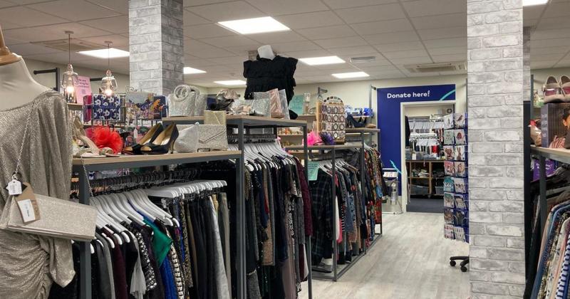 New shop opens in one of the city’s busiest streets New shop opens in one of the city’s busiest streets