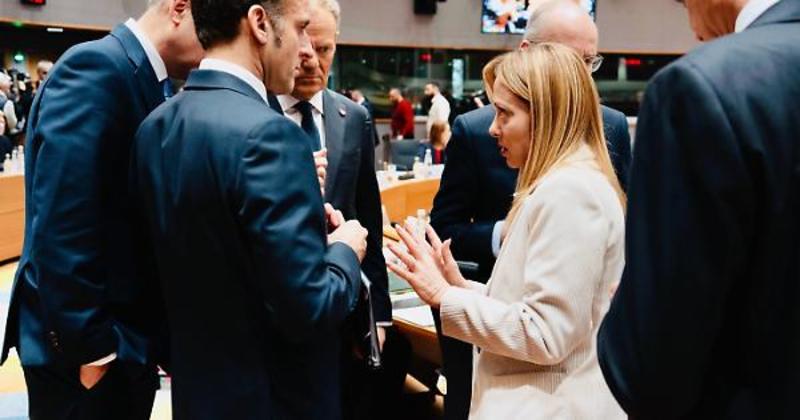 Le riserve russe non verranno toccate, per la gioia di Putin: aggredire il patrimonio pari ad oltre 200 miliardi di euro avrebbe posto l’Ue sullo stesso livello di Mosca, che in questi anni di guerra ha calpestato il diritto internazionale