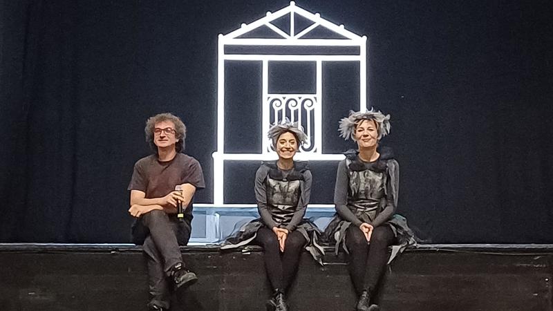 Lo sciopero delle bambine: “Le piscinine di Milano furono le prime ad ottenere 10 ore di lavoro”