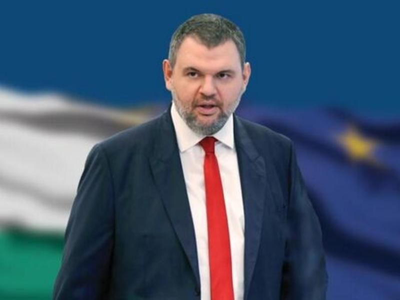 Пеевски: Бившият директор на 138-о училище е на свобода заради политически чадър от ПП-ДБ