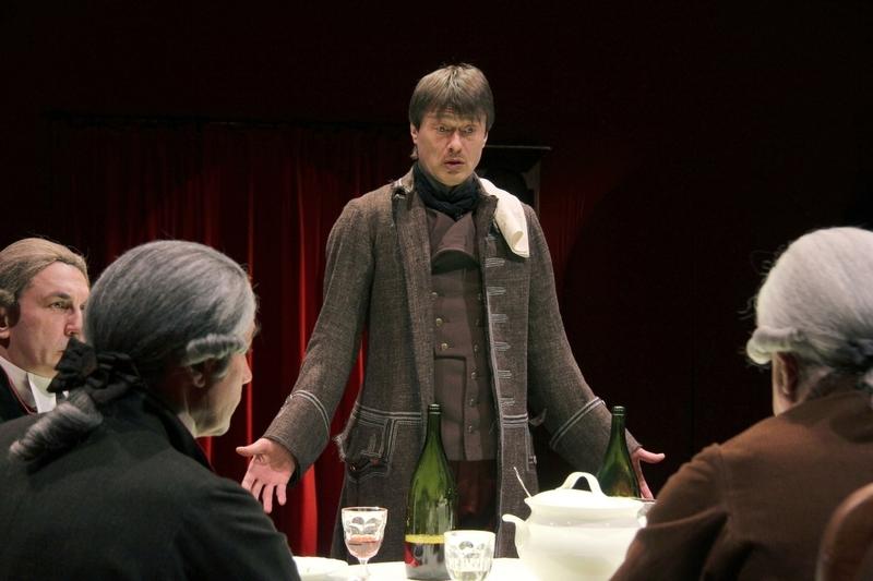 В гримерке, где сидел Анатолий Лобоцкий, три артиста до него умерли от рака