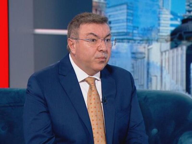 Костадин Ангелов с остри критики към Радев и ПП-ДБ за поведението им при консултациите