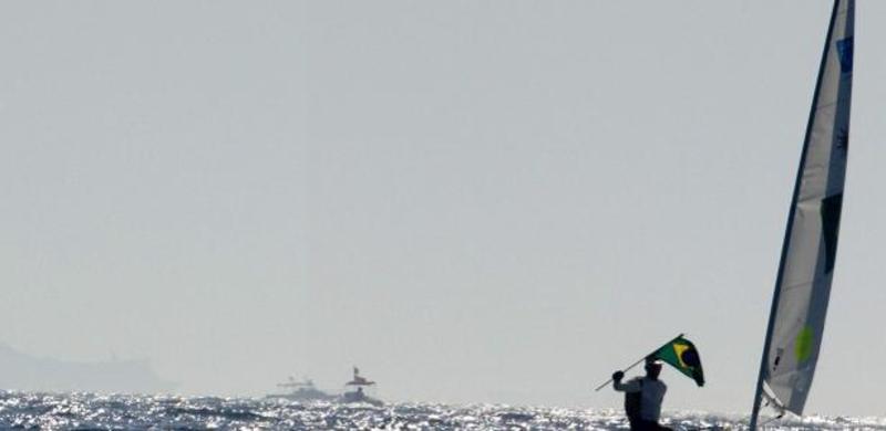 Sobre a vida e a arte imprevisíveis, esquivas a qualquer resposta