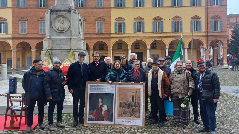 Francesco, pronipote di Garibaldi, alla protesta per la lapide della discordia. “Offesa alla Storia d’Italia”