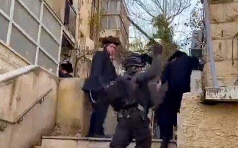State Attorney’s Office probing video of riot officer beating ultra-Orthodox men