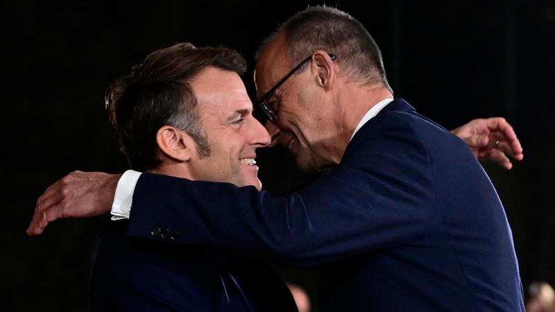 Trattative di pace a Miami, Mosca: “Nessun trilaterale con Usa e Ucraina in preparazione”. Presto colloquio Putin-Macron