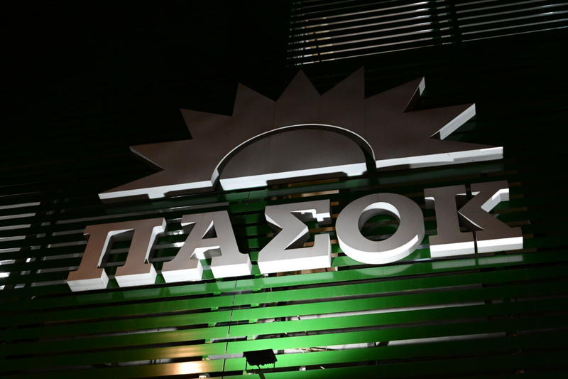 ΠΑΣΟΚ – Παρθένα δύναμη χωρίς rebranding και με βελόνα κολλημένη