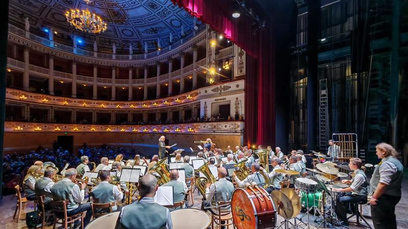 Fano, sold out per il Concerto di Natale e 2.157 euro all’Oasi di Maria Chiera