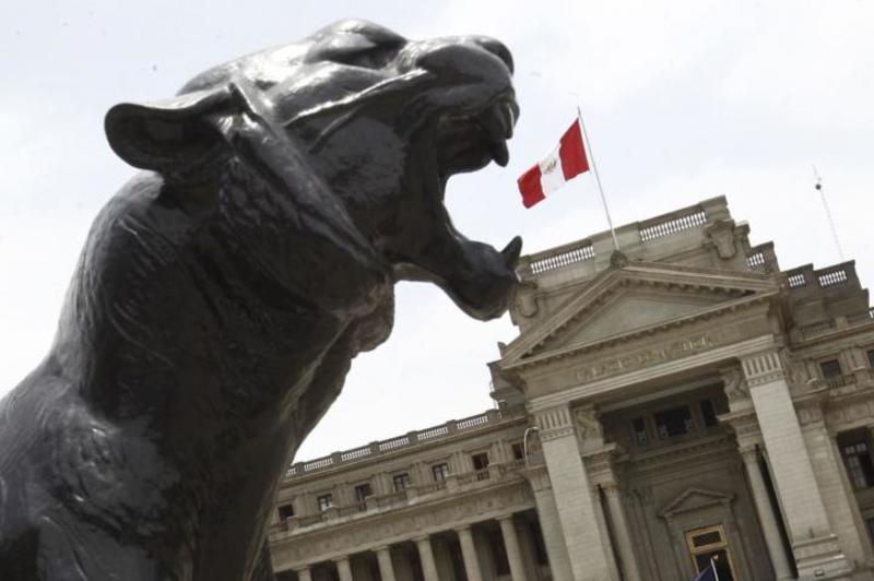 El Estado de derecho y la independencia del PJ El Estado de derecho y la independencia del PJ