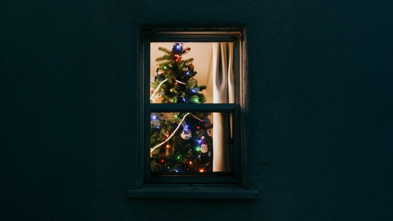 Gesellschaft | Allein zu Haus an Weihnachten