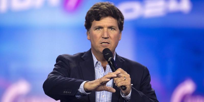 Tucker Carlson ist „Antisemit des Jahres“