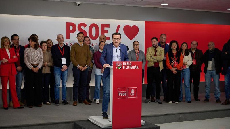 La Ejecutiva del PSOE analiza esta tarde la dimisión de Gallardo tras su derrota histórica en las urnas La Ejecutiva del PSOE analiza esta tarde la dimisión de Gallardo tras su derrota histórica en las urnas