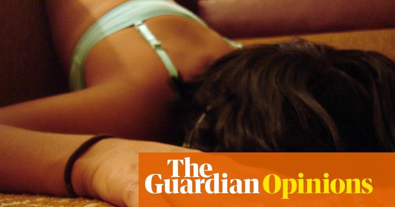 I thought an edible would take the edge off family Christmas. I spent the day on the floor