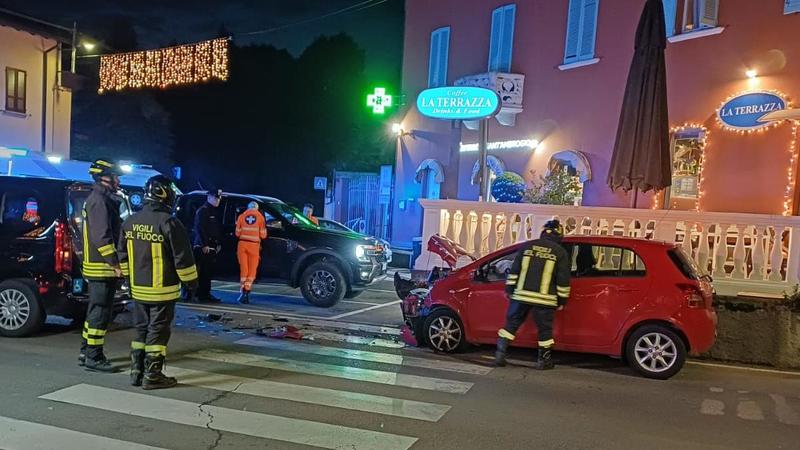 Merate, malore alla guida: la donna si schianta contro un muro e trancia i tubi del gas