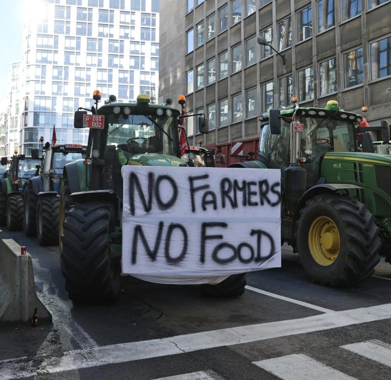 Avrupa’da traktörler, yolu değil bir çıkmazı kapatıyor!