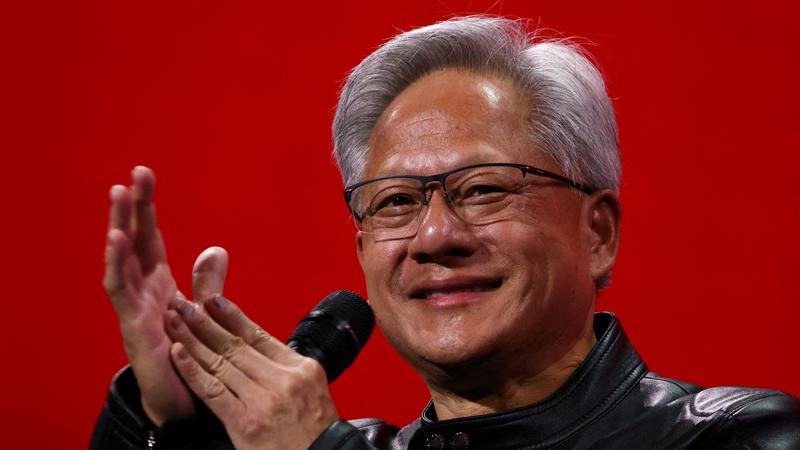 Jensen Huang (Nvidia) persona dell’anno per «L’Economia»: il re dell’intelligenza artificiale non teme la Bolla e non si fermerà