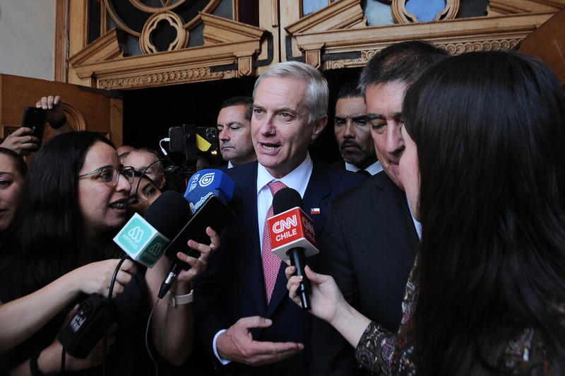 Esperando a Kast. Por Sergio Muñoz Riveros