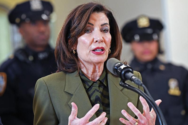 Kathy Hochul’s political pickle pits union power against NY’s kids