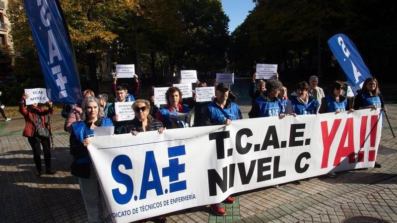 Impago de la carrera profesional a los TCAEs de Osasunbidea Impago de la carrera profesional a los TCAEs de Osasunbidea