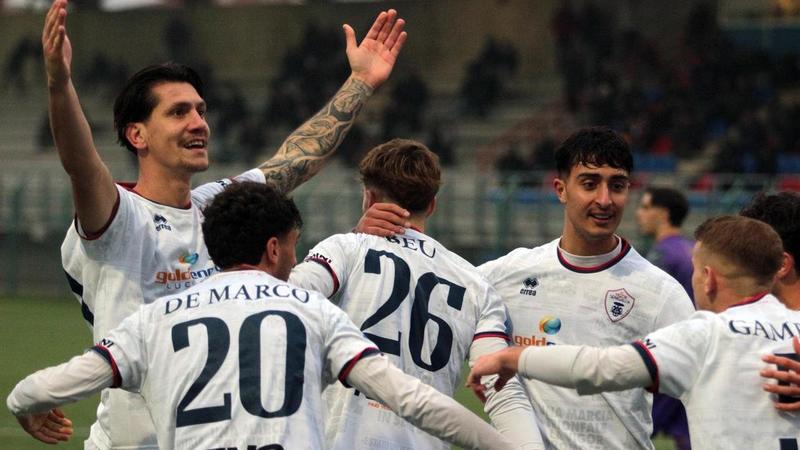 Qui Senigallia. Vigor, un dolce Natale. Playoff a quattro punti