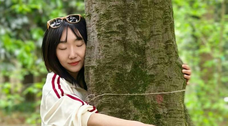 Why so many young people in China are hugging trees Why so many young people in China are hugging trees