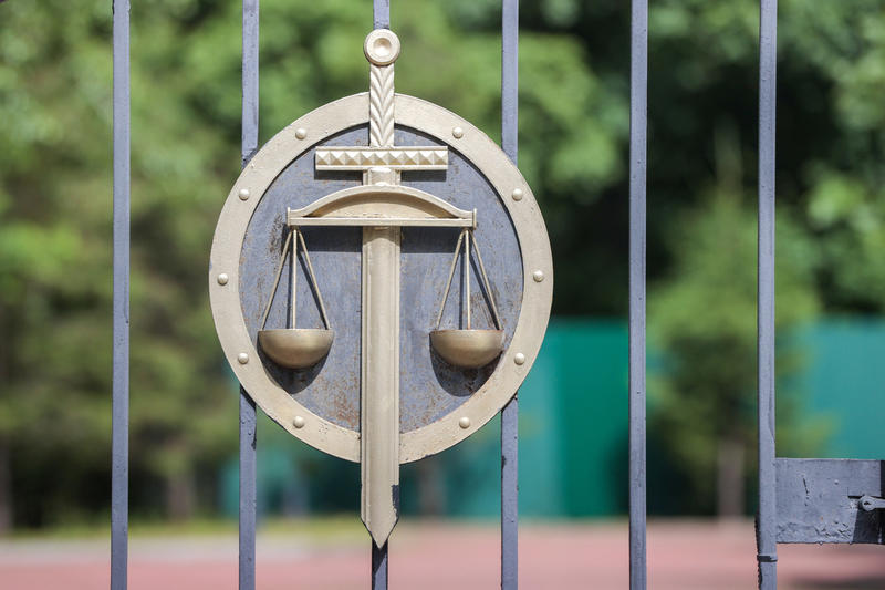 Юрист объяснил, как можно подать в суд за вопрос «Может, сделаешь аборт?»