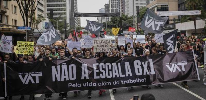 Fim do 6x1 e PL dos Apps avançam em 2025, mas terão forte oposição em 2026