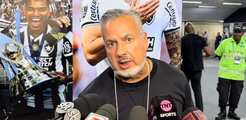 Nas entrevistas, Boto fala em vender revelação e trata Fla como algo menor