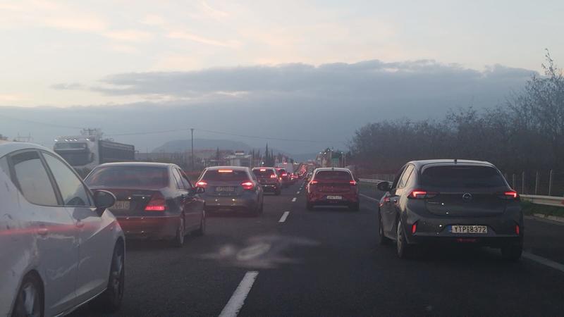 Τι είναι νόμιμο και παράλογο, τι παράνομο και λογικό και τι παράλογο