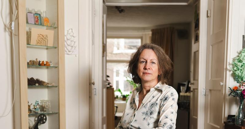 Voor Hannah Oud-Biemold (51) is brieven schrijven naar Het Parool de ideale uitlaatklep: ‘Dan lees ik iets en denk ik: grrrrrrrrr’