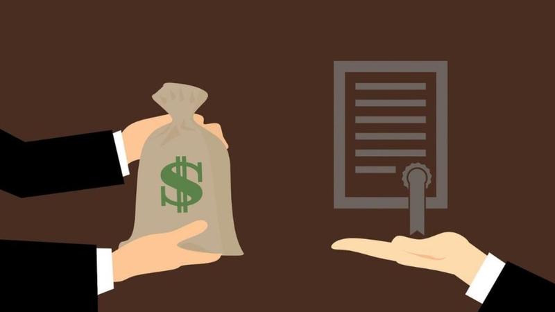 Donazioni dai genitori ai figli, quando non si pagano le tasse: come cambiano le regole, tutte le risposte