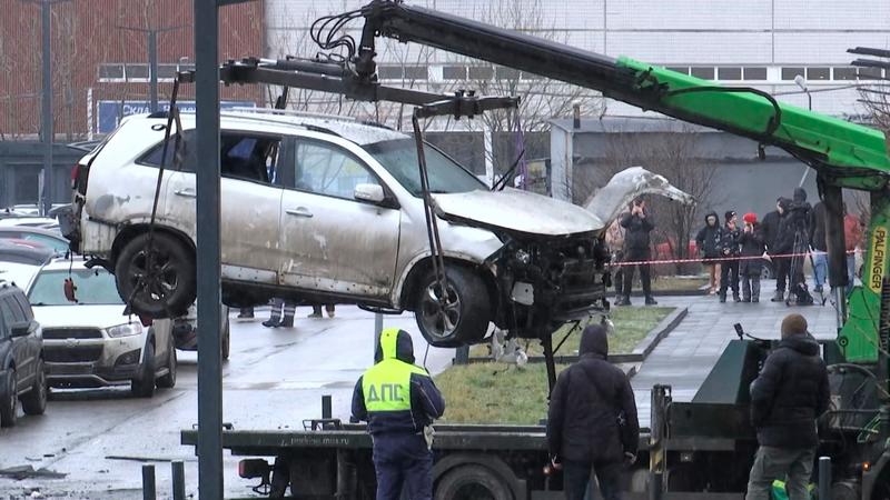 Che cosa sappiamo sull'attentato al generale Sarvarov: il magnete sotto l'auto, la frenata, lo scoppio. L'ira di Putin