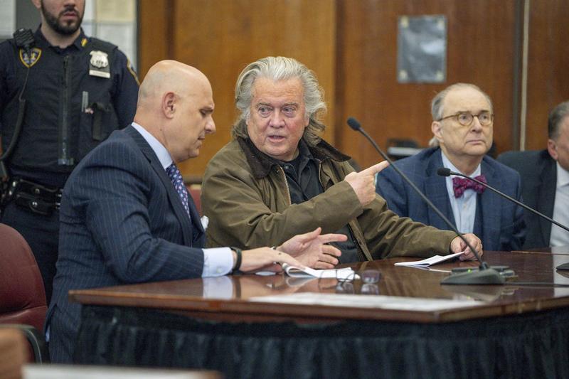 Feds Discovered Steve Bannon’s Photo of Trump and Ghislane Maxwell