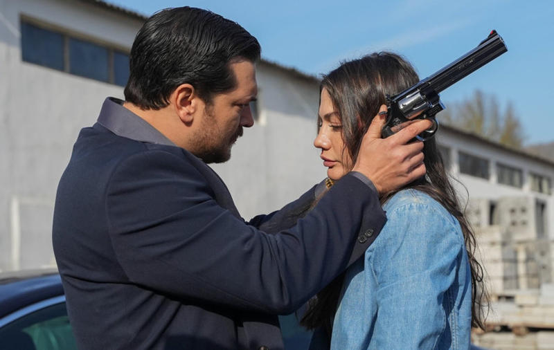 ‘Eşref Rüya’ dizisi çıkışını sürdürüyor ‘Eşref Rüya’ dizisi çıkışını sürdürüyor