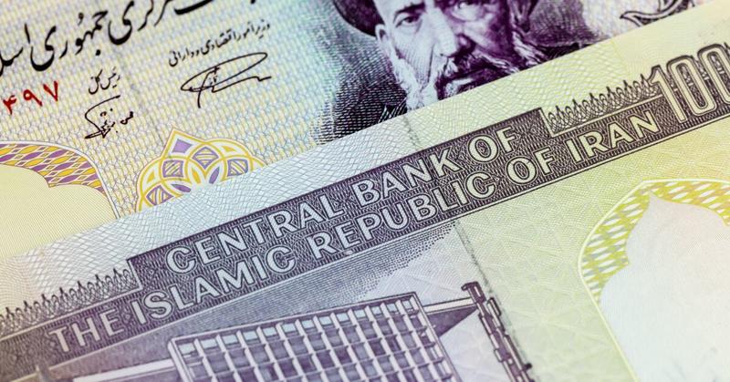 Iran currency plunges to historic low amid factional blame game Iran currency plunges to historic low amid factional blame game