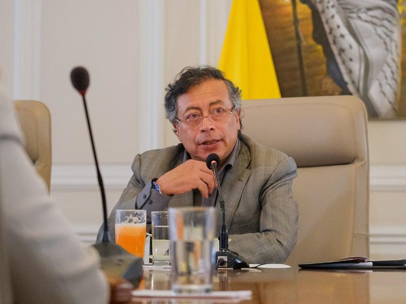 Contra todos los límites a su poder, Petro mantiene el gasto en año electoral 