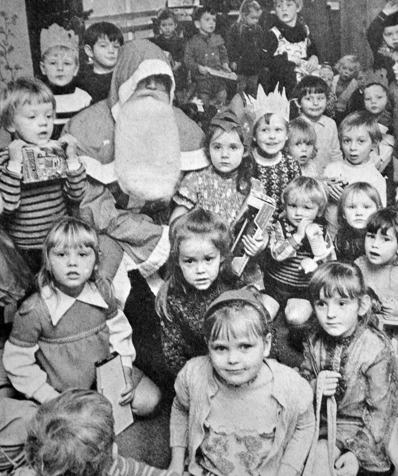 'Reader criticises costly fire engine replacements to meet emission rules' - Your Letters and Christmas cheer for youngsters in a 1972 picture throwback