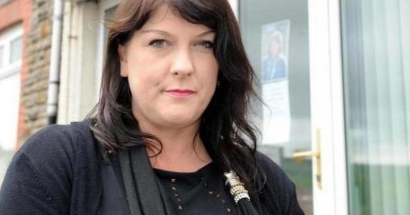 '17,000 people over 65 in Wales will not have anyone to exchange cards with' - MS