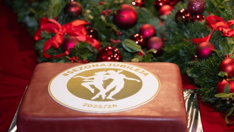 Pozorište na Terazijama proslavilo 76. rođendan i dodelilo godišnje nagrade Pozorište na Terazijama proslavilo 76. rođendan i dodelilo godišnje nagrade