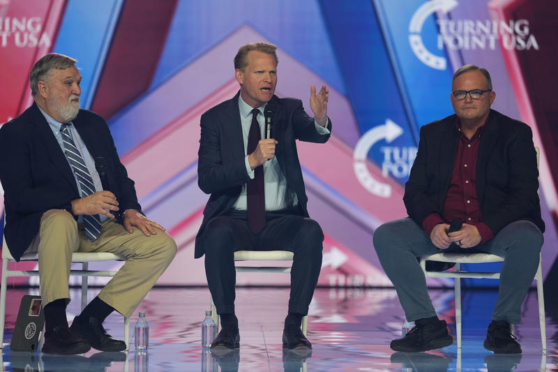 The latest anti-Israel conspiracy theory is decades old — and stupid as ever