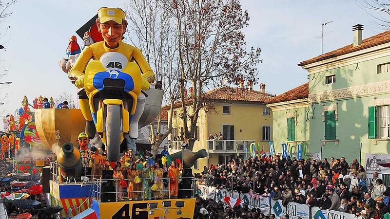 Carnevale, non piove più nei capannoni. Finiti i lavori di impermeabilizzazione