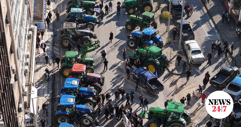 Τα Τέμπη απλώς συγκινούν, οι αγρότες ρίχνουν κυβερνήσεις…